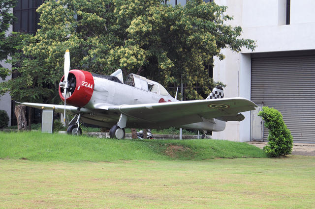 North American AT-6 Texan Outside